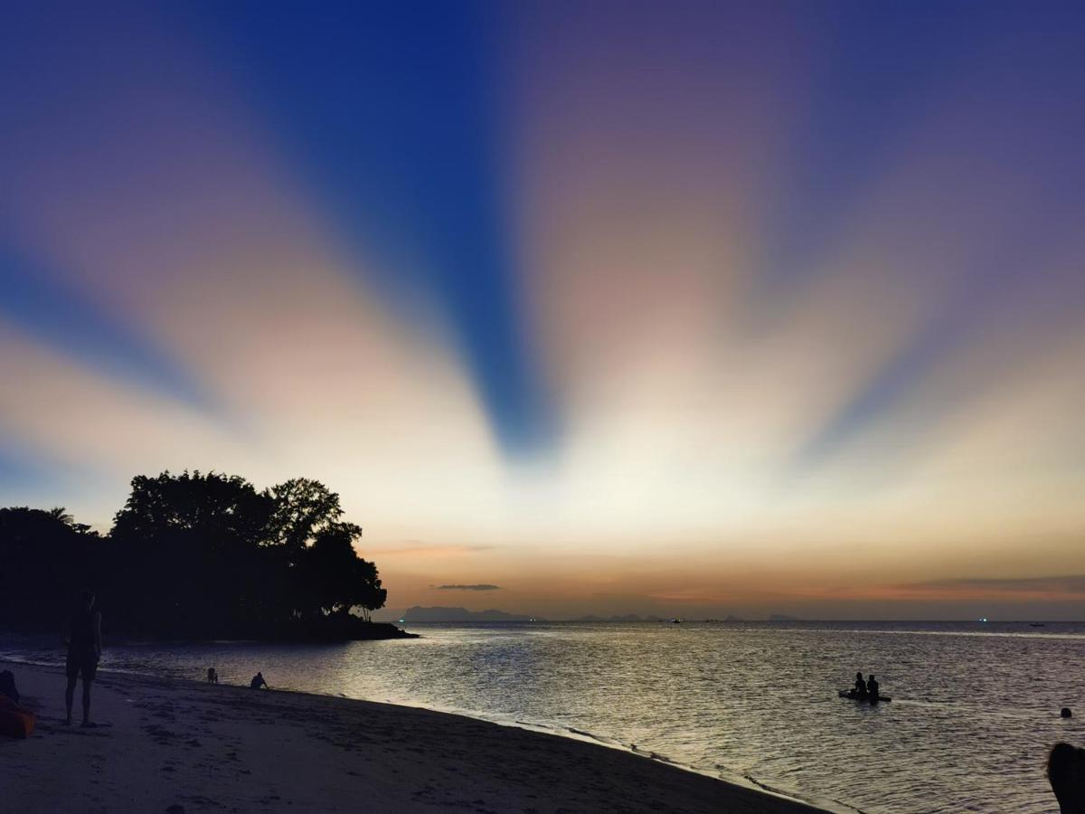 Coco Sunset Beach Ban Bang Po Exterior photo